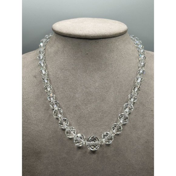 Art Deco Clear Crystal Necklace Graduated Beads Strung On Sterling Silver Chain - Picture 2 of 10
